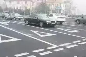 注意：如果不懂这5种交通法指示线的意思，小心交警找上你图片