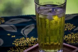 茶知识丨冷泡茶是年轻人与中老年的终极对抗！原来冷泡茶是这样图片