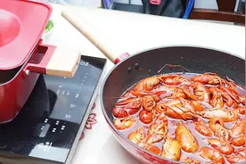 红得真喜庆：《中餐厅》实力锅具 三禾锅具入手了图片