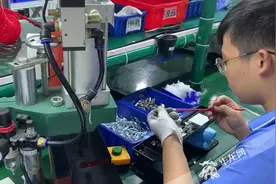 智汇八方 | 工作效率提高200% 这两家企业的智能化升级有啥妙招？图片