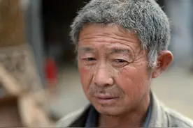 老民工的一番话引起我深思图片