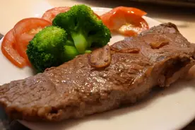 6种人工合成的肉，无知家长才给孩子买来吃，没营养还对身体有害图片