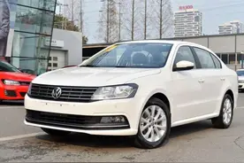 月销3万辆的大众朗逸降价至6万，车主：这个价格还买什么国产车图片