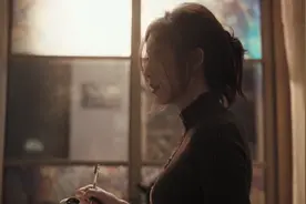 扫黑风暴：这一镜头的隐喻，馄饨店或有问题，一直监视着李成阳图片