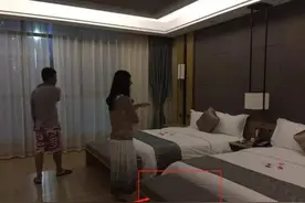 情侣酒店床尾的长椅，它到底有什么作用？听听酒店人员怎么说？图片