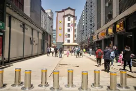 改造升级后的大众巷图片