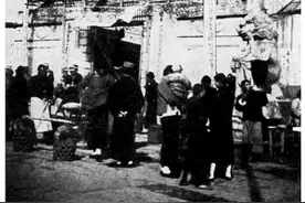 1929年杭州举行了第一次全国武术擂台赛   观众达三万人图片