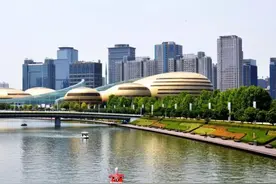 中国省会城市之一郑州图片