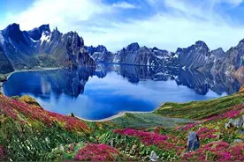 东北三省，吉林省有长白山，辽宁省有千山，黑龙江省有什么名山图片