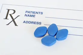吃不起每年30万的靶向药，女孩靠“伟哥”续命，停药等于窒息图片