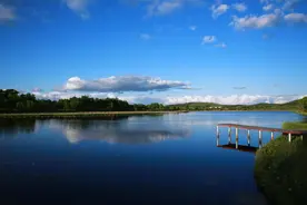 天人合一与以人为本的融合图片