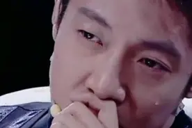 撒贝宁罕见失控流泪，幽默耍宝原是表象，这档综艺彻底击中他内心图片