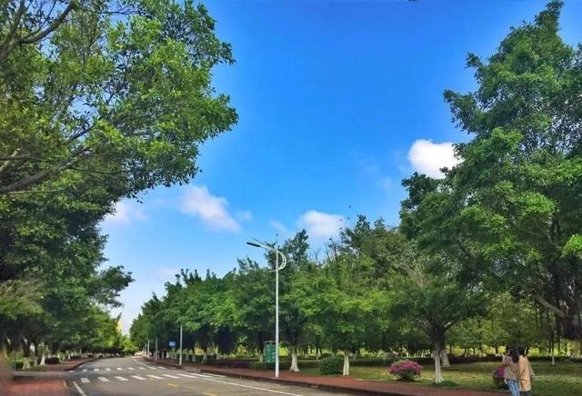 韶关学院宿舍图片,今天走走韶关学院黄田坝校区,你们有多少人有美好的