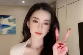 ​抖音第一美女迅猛龙，有这样的女朋友你几点回家？图片