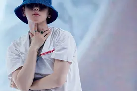 EXO人生转折点，边伯贤空降组合面临困境，钟仁可能是芭蕾演员图片