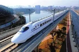 北京解除湖北（含武汉）进京限制，机票、火车票搜索量涨超8倍图片