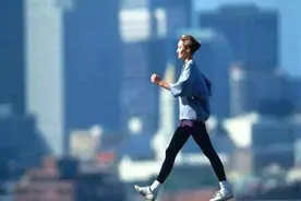 胃肠道种种不适，试着采用一些简单易行的运动疗法来缓解图片