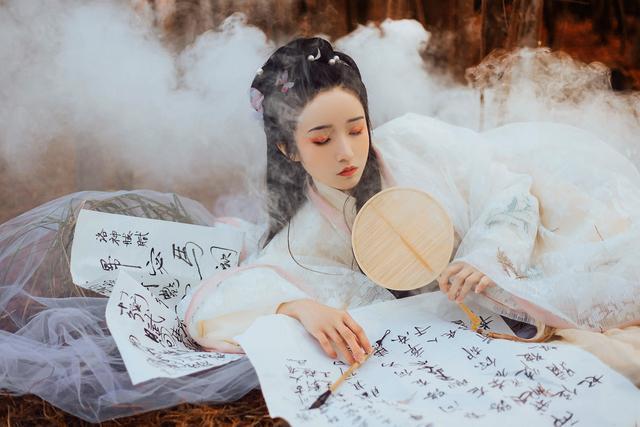 烟如柳诗词二十五首