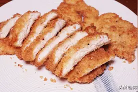 曾经去夜市必吃的炸鸡排，如今在家也能自己做了图片