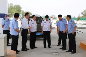 邱祖满督导检查定边青银高速王圈梁公安检查站建设工作图片