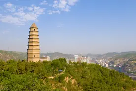 百名大学生赴延安感受信仰的力量图片