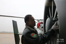 军旅人生 | 兵王杨金秀：“战鹰守护者”的特殊约定图片