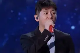 胡海泉唱名曲，网友称没羽凡就没味道？前搭档连作者栏都不配出现图片
