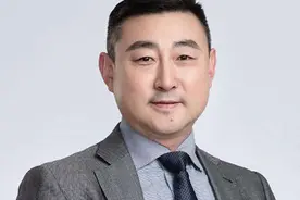 52岁的影业副总纵身一跃；74岁的褚时健上山种橙，为何结局不同？图片