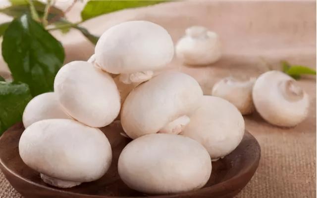 入伏后，建议中老年人，每天多吃这5种高钾食物，营养健康身体棒