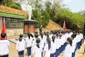 赓续红色血脉 汲取奋进力量图片
