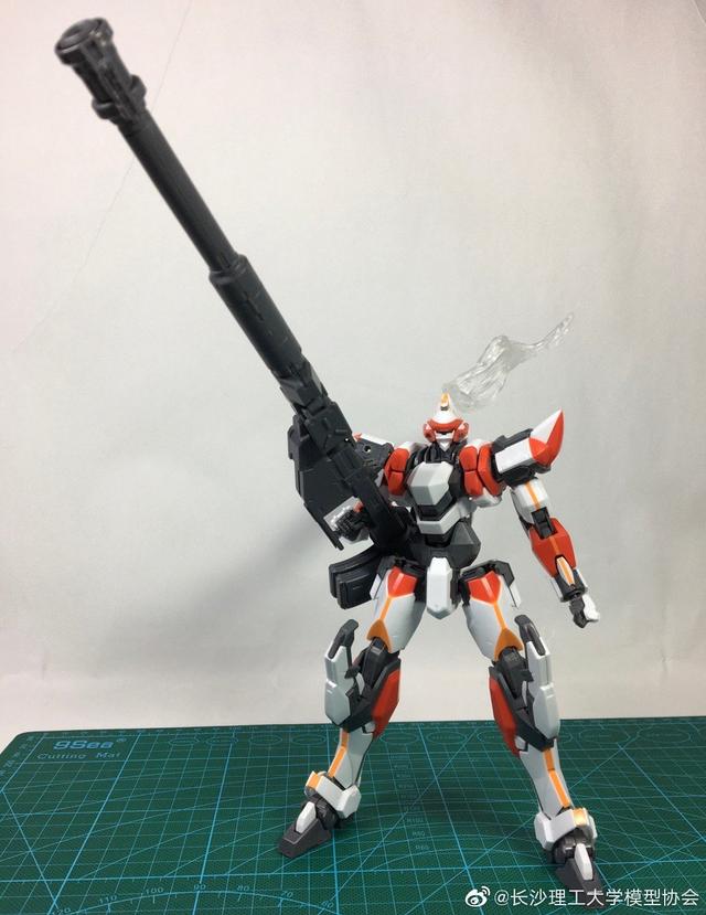 宅客模玩原创测评：青岛社 1/48 烈焰魔剑 测评（素组+展示部分）