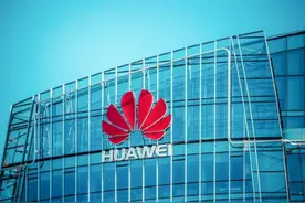 一天时间都不给？华为携手英国合作，特朗普紧急表态：我不允许图片