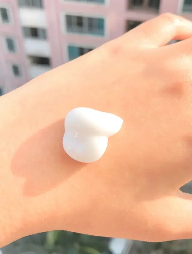 丝卡诗蜜桃水润身体乳测评