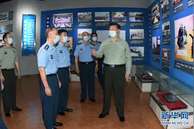 习近平要求这样培养空军人才图片
