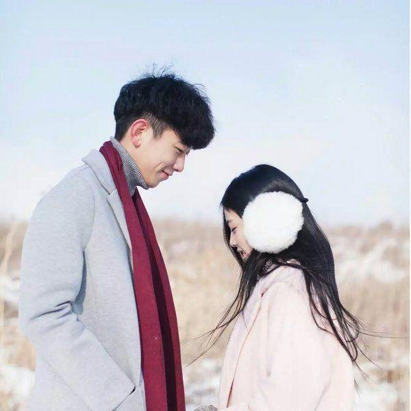 温馨唯美的爱情图片配文字，暖心撩人，温柔只给意中人