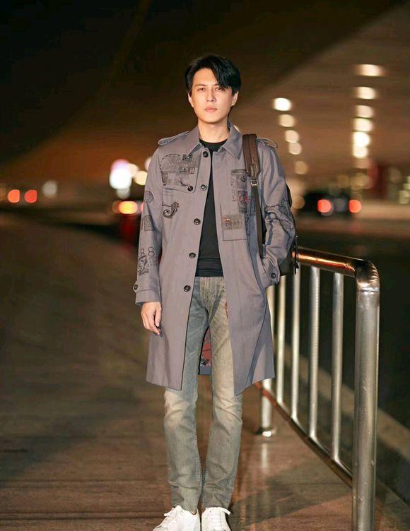 脸方的男生适合什么发型 方脸男士短发推荐(方脸剪什么发型好看图片