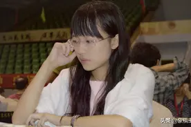 惊人一幕！时凤兰车炮兵输给车双士，女神的心伤和努力谁懂？图片