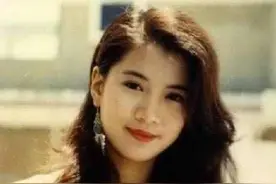 袁咏仪黑西装上阵惊艳网友：张智霖赶紧把你老婆领回家吧图片