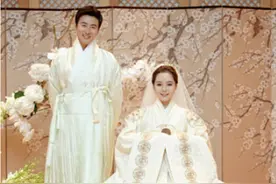 蔡琳混血儿子“卡哇伊”，戴尾戒婚姻状态成谜，和高梓淇无互动图片