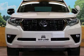 改装版普拉多进店实拍！4.0升6缸引擎+四驱，落地68万，真霸气图片