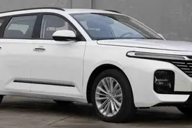 旅行车不吃香？新宝骏偏要做，RC-5W这颜值你看怎么样？图片