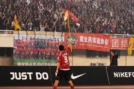 河南建业的队史射手王，劳模 内托图片