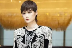 李宇春《无价之姐》首秀，和30位姐姐同框跳姐姐舞图片