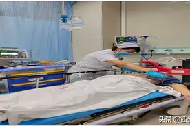 速度与生命 | 急诊科24小时的忙碌与坚守图片