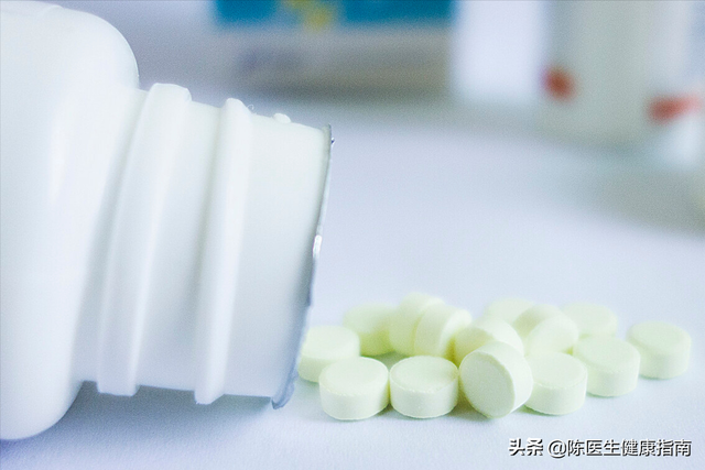 降压药什么时候吃最好，早上还是晚上？听听医生怎么说