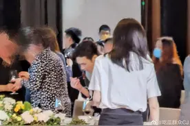 售后发糖！景甜张彬彬现身司藤庆功宴，像极了放肆藤你婚宴现场图片