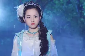 童年女神“雪精灵”，出道后从未演过女主，28岁退圈当了配音演员图片