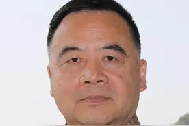 沁园春•海防民兵哨所图片