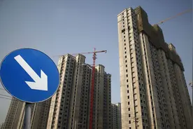 房价从2万降到1.35万，有人“赔掉”了首付款，老业主要求退差价图片