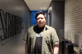 专访T1主教练Kim金晶洙：我训斥了Faker，他也因此更加努力图片